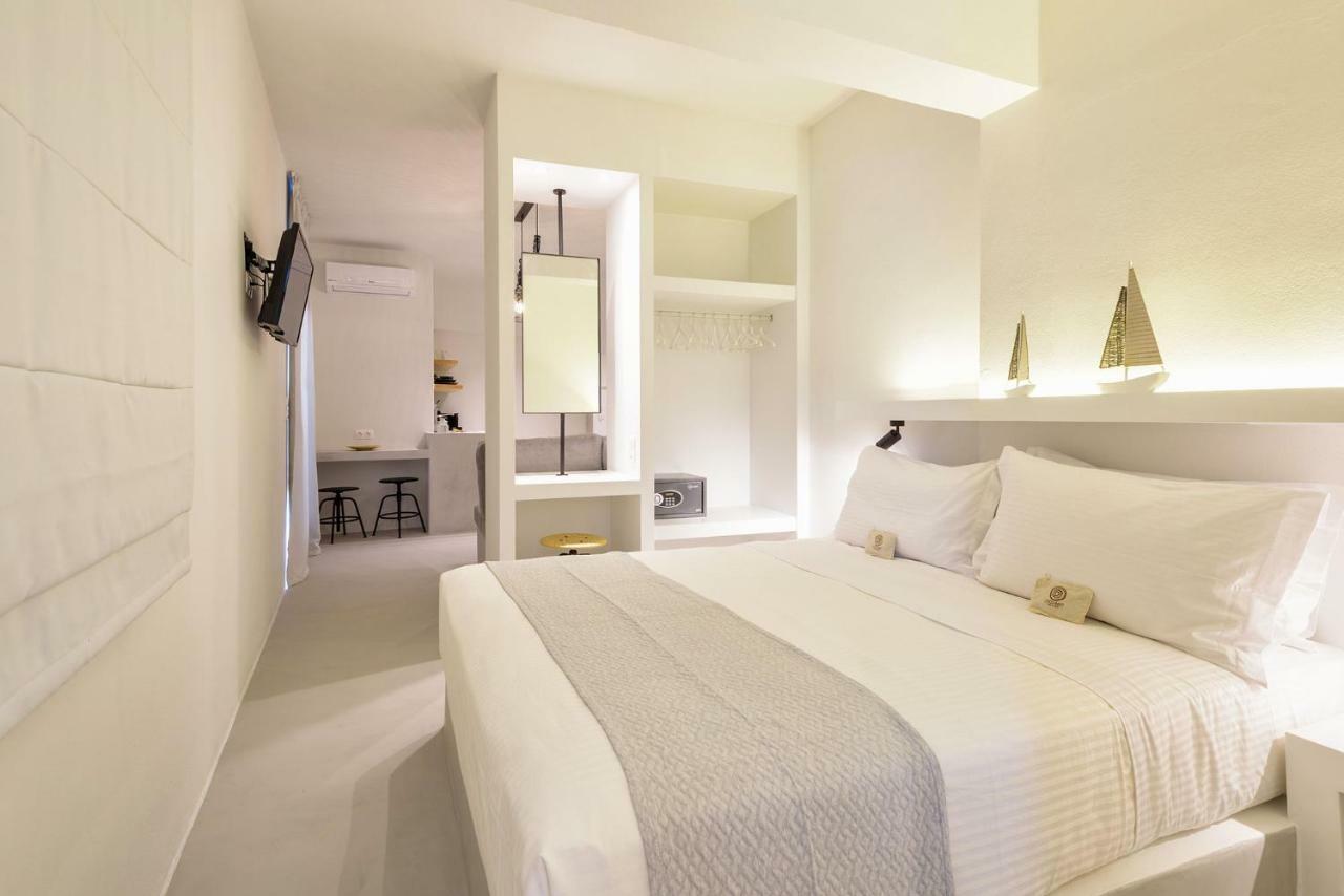 Peven Suites Науса Номер фото